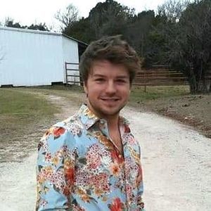 Meet your Posher, Evan